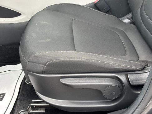 Used 2024 Hyundai Tucson SE AWD/4WD image 16