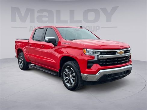 Used 2024 Chevrolet Silverado 1500 LT image 7