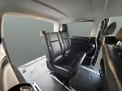 Used 2019 Mercedes-Benz Metris Passenger image 14