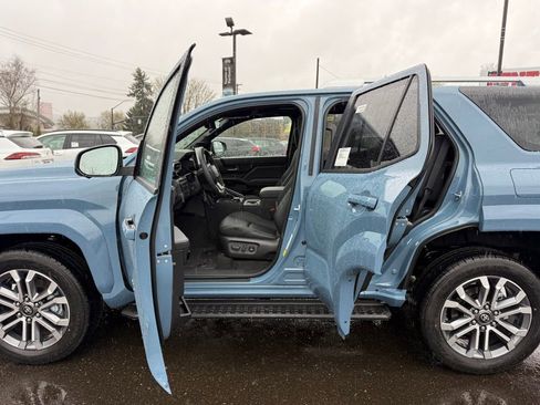 New 2026 Toyota 4Runner Limited AWD/4WD image 18