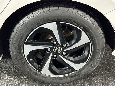 Used 2021 Honda Insight EX image 14