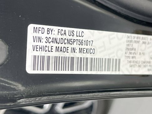 Used 2023 Jeep Compass Limited AWD/4WD image 29