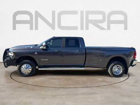 Used 2024 RAM 3500 Laramie w/ Towing Technology Group image 7