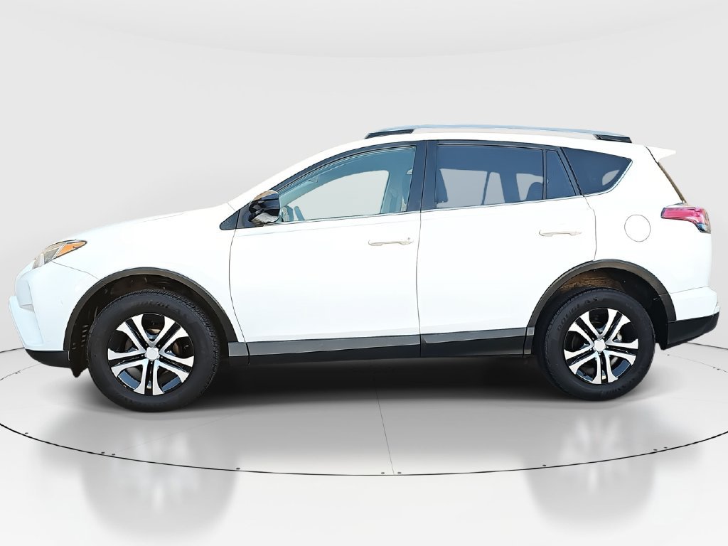Used 2017 Toyota RAV4 LE w/ Carpet Mat Package AWD/4WD image 8