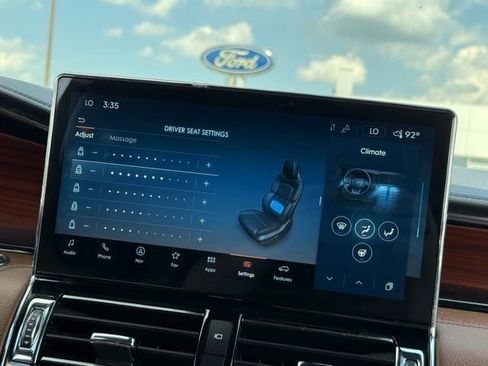 Used 2022 Lincoln Navigator Reserve image 31