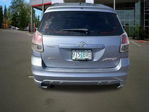 Used 2005 Toyota Matrix XRS FWD image 8