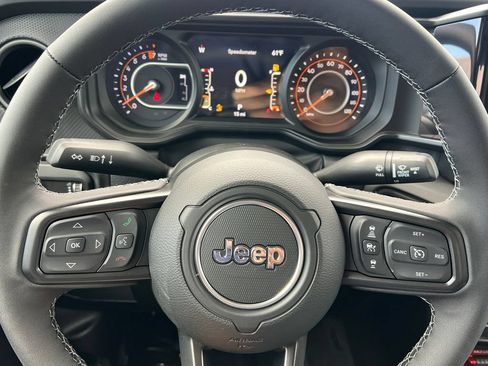 New 2026 Jeep Gladiator Mojave w/ Technology Group AWD/4WD image 22