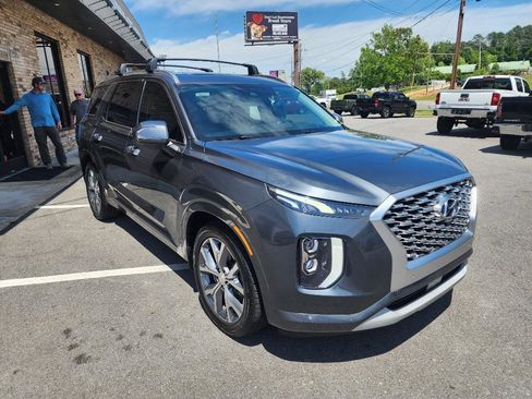 Used 2021 Hyundai Palisade Limited FWD image 7