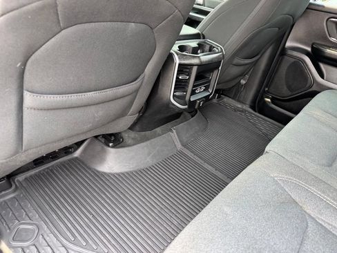 Used 2020 RAM 1500 Big Horn AWD/4WD image 20