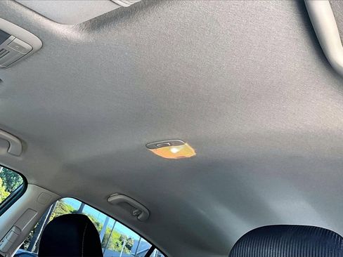 Used 2016 Subaru Impreza 2.0i Sport Premium image 12