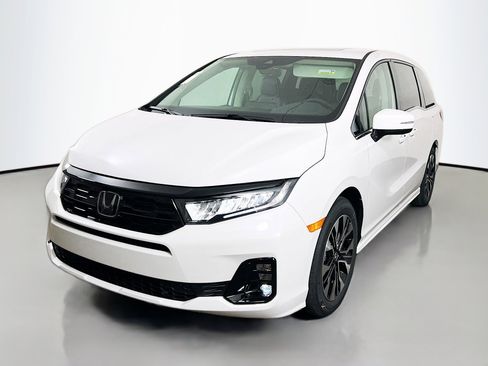 New 2026 Honda Odyssey Elite image 3