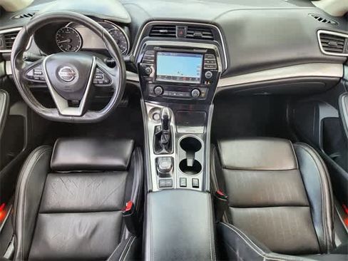Used 2017 Nissan Maxima 3.5 SL image 10