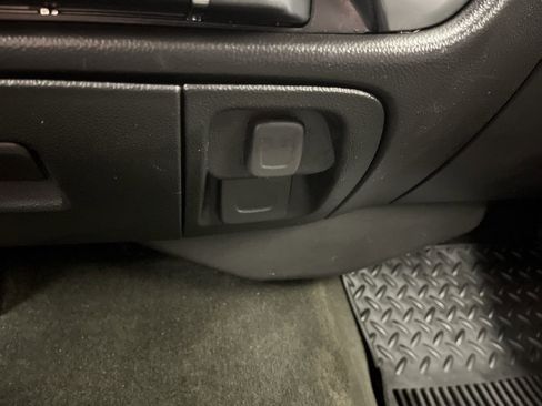 Used 2016 Chevrolet Silverado 1500 LT w/ All Star Edition image 21