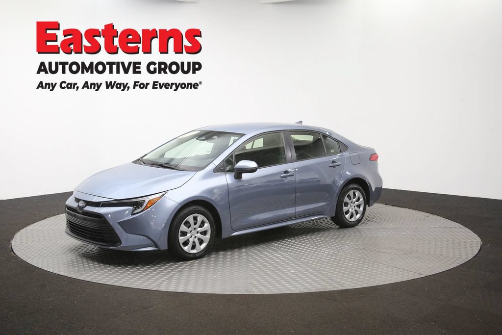 Used 2025 Toyota Corolla LE FWD image 51