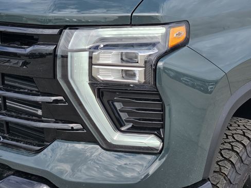 New 2026 Chevrolet Silverado 2500 LT w/ Trail Boss Package AWD/4WD image 5