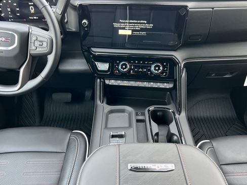 New 2026 GMC Sierra 2500 AT4X w/ AT4X AEV Edition image 10