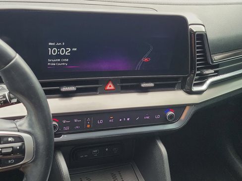Used 2023 Kia Sportage EX FWD image 24
