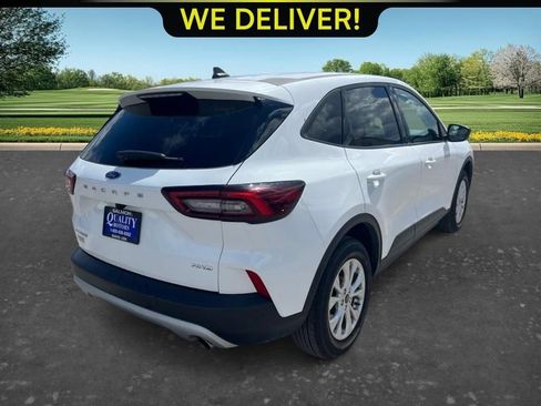 Used 2025 Ford Escape Active AWD/4WD image 5