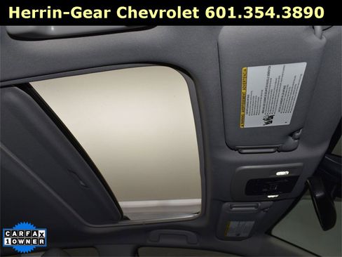 Used 2022 Toyota Camry XLE image 25