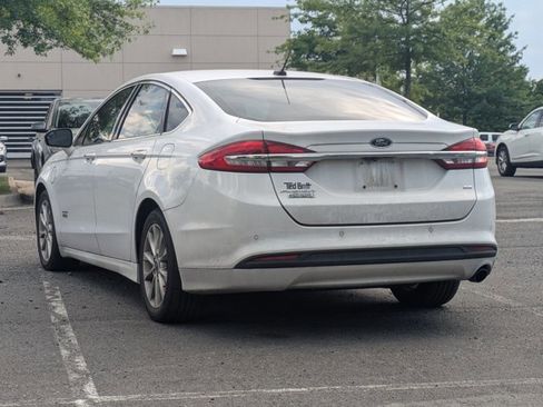 Used 2017 Ford Fusion Energi SE FWD image 7