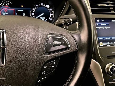 Used 2018 Lincoln MKC Reserve w/ Lincoln MKC Climate Package AWD/4WD image 18