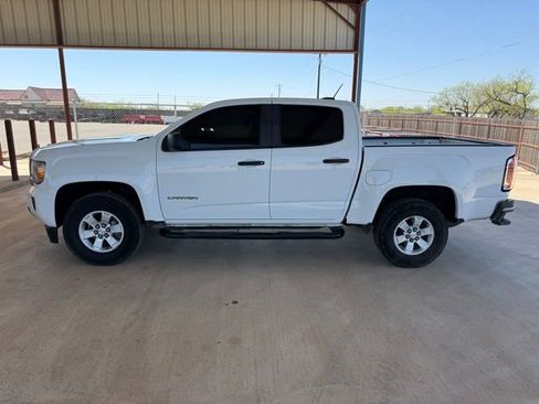 Used 2016 GMC Canyon 2WD Crew Cab w/ Convenience Package image 4