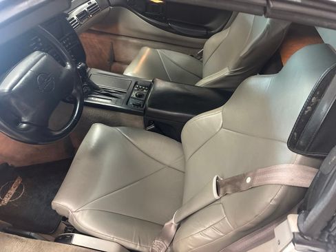 Used 1994 Chevrolet Corvette Convertible RWD image 21