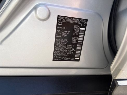 Used 2017 Nissan Rogue S FWD image 29