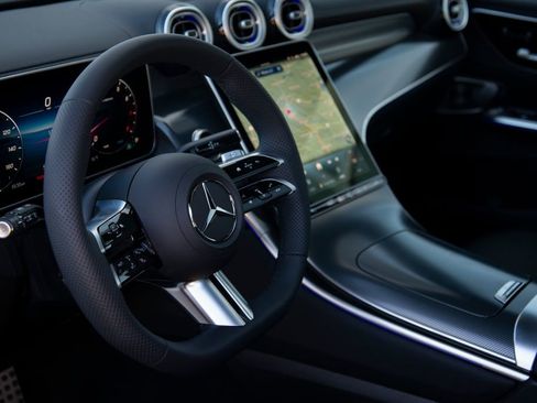 New 2026 Mercedes-Benz GLC 300 4MATIC image 15