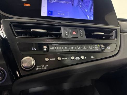 Certified 2023 Lexus ES 350 w/ Accessory Package (Z2) FWD image 22