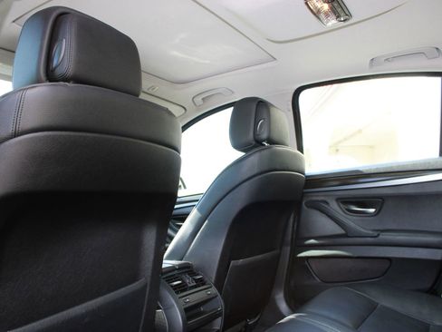 Used 2013 BMW 528i xDrive Sedan AWD/4WD image 31
