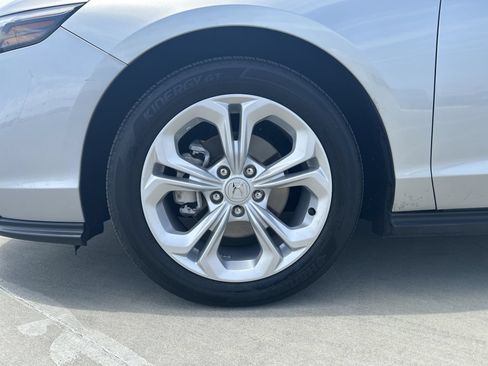 Certified 2024 Honda Accord LX image 18
