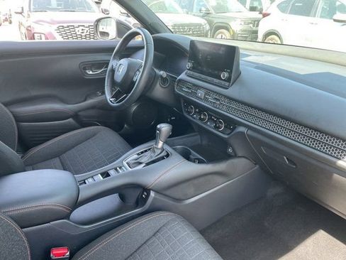 Used 2024 Honda HR-V Sport image 8