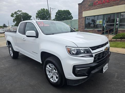 Used 2022 Chevrolet Colorado LT w/ Fleet Safety Package RWD image 2