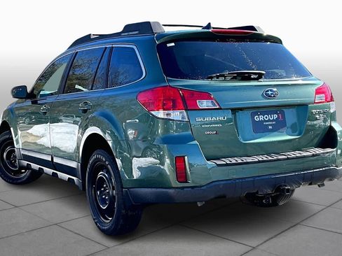 Used 2012 Subaru Outback 3.6R Limited image 12