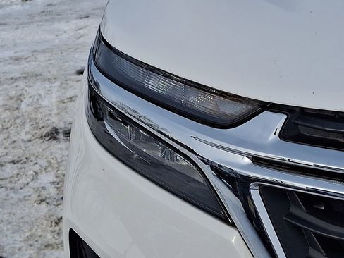 Used 2024 Chevrolet Equinox LS image 35