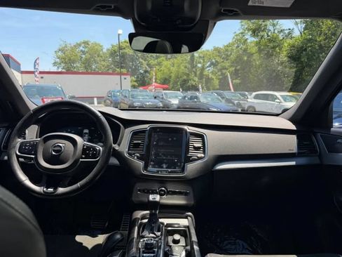 Used 2017 Volvo XC90 T6 R-Design AWD/4WD image 16