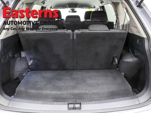 Used 2024 Volkswagen Tiguan S image 9