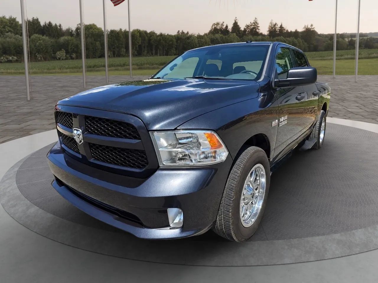 Used 2016 RAM 1500 Express AWD/4WD image 1
