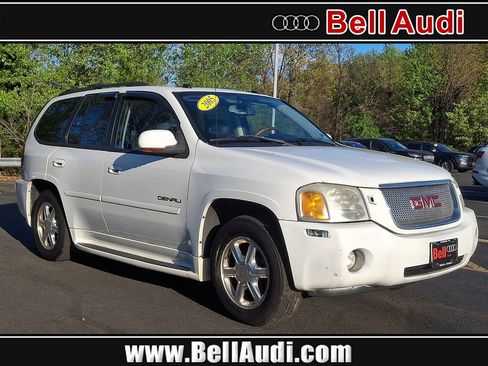 Used 2005 GMC Envoy Denali AWD/4WD image 1
