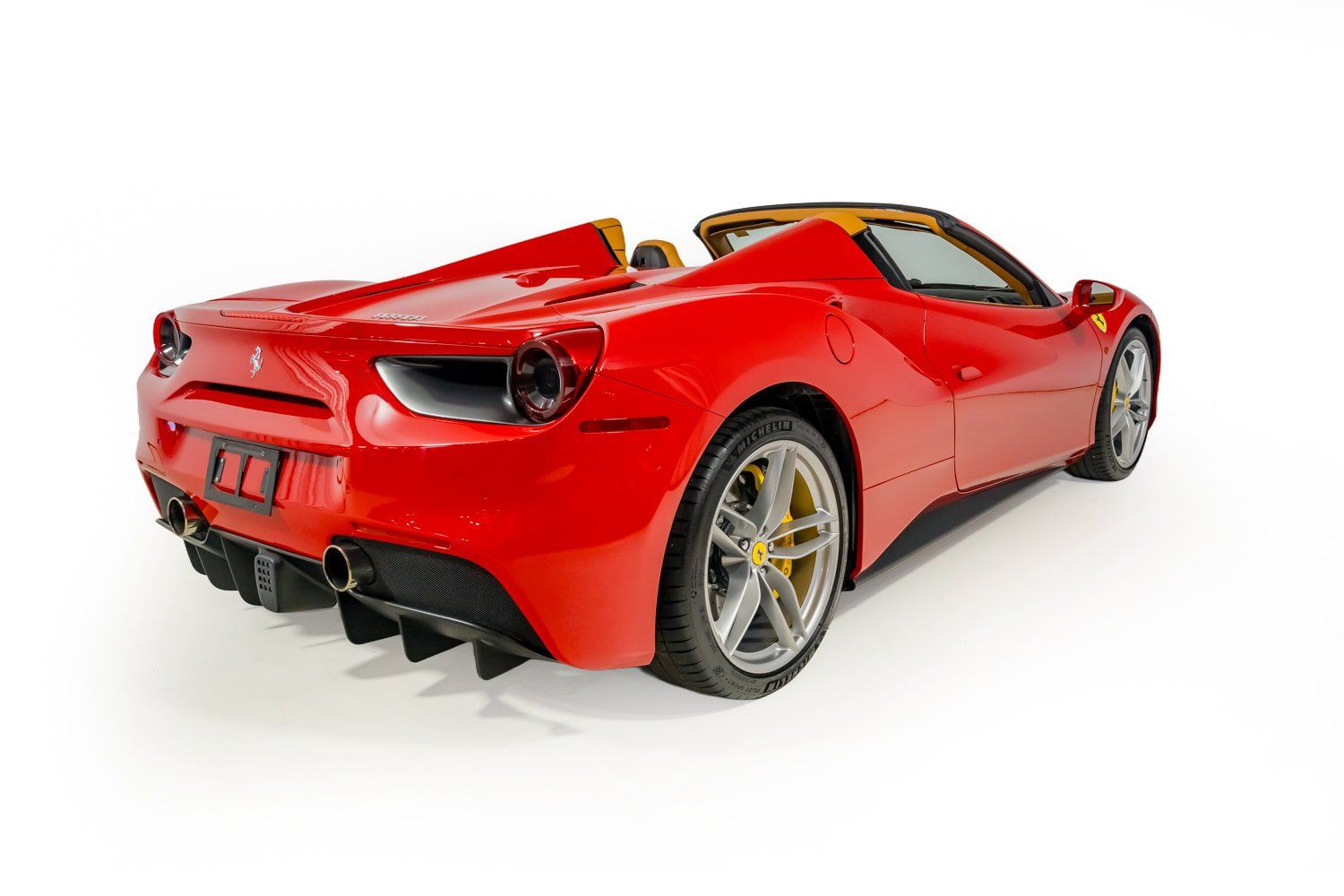 Certified 2017 Ferrari 488 Spider RWD image 19