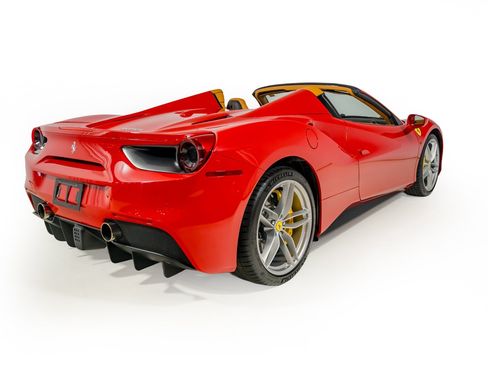 Certified 2017 Ferrari 488 Spider RWD image 19