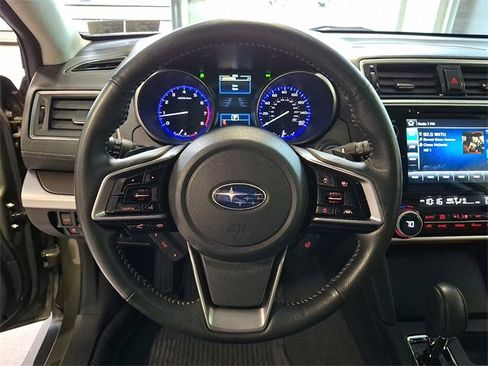 Used 2018 Subaru Outback 3.6R Touring image 20
