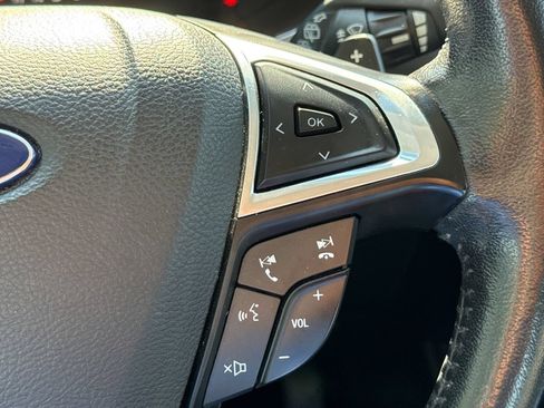 Used 2015 Ford Edge Titanium w/ Equipment Group 301A AWD/4WD image 28