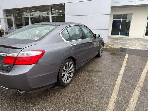 Used 2013 Honda Accord Sport image 3