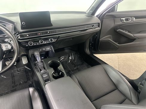 Used 2025 Honda Civic Sport Touring image 19