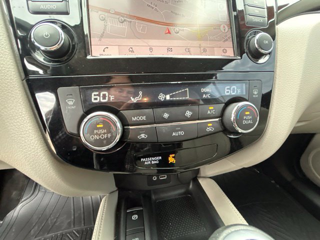 Used 2019 Nissan Rogue Sport SL FWD image 23