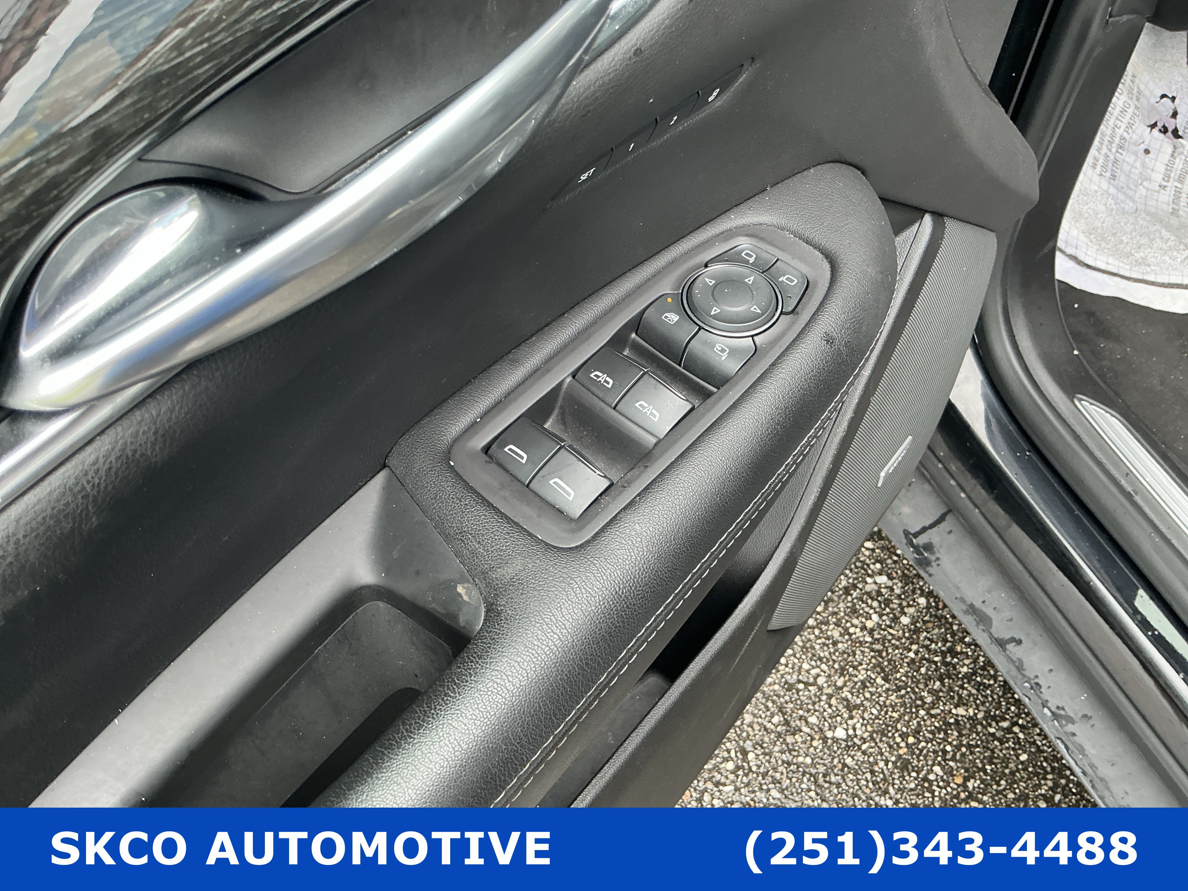 Used 2020 Cadillac XT5 Premium Luxury FWD image 22