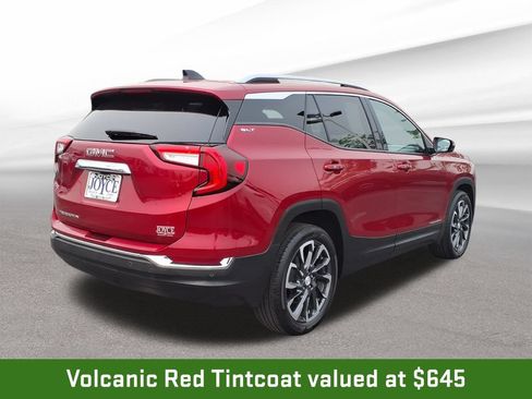 Certified 2023 GMC Terrain SLT w/ Tech Package FWD image 6