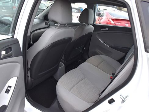 Used 2017 Hyundai Accent SE image 13